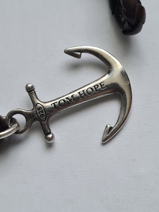 Impletire piele /ag.Tom Hope