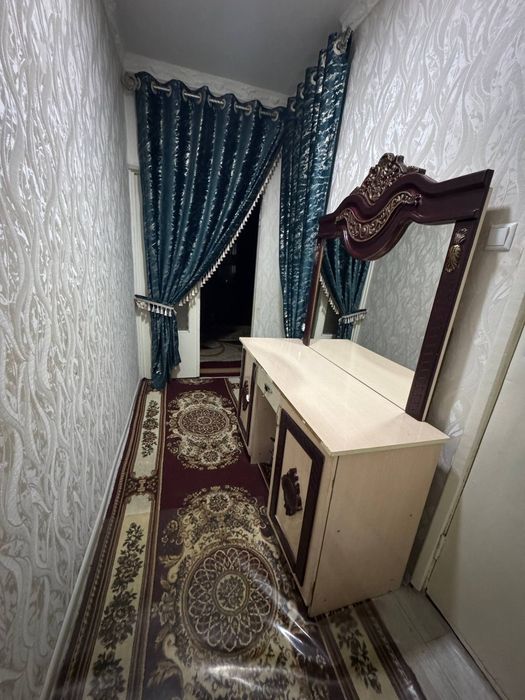 Срочно продаю 1 ком Кушбеги Башлык