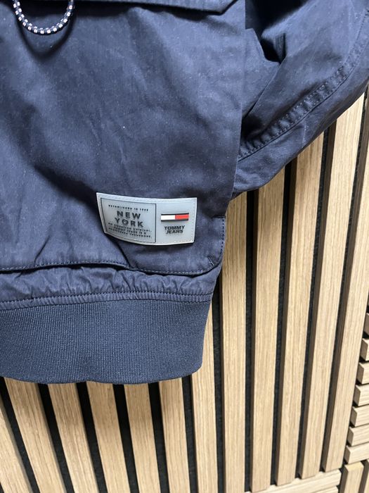 Tommy Jeans : Tommy Hilfiger - НОВО Яке 2in1 Яке/Елек размер М