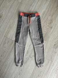 Pantaloni H&M marimea 134 (8-9 ani)