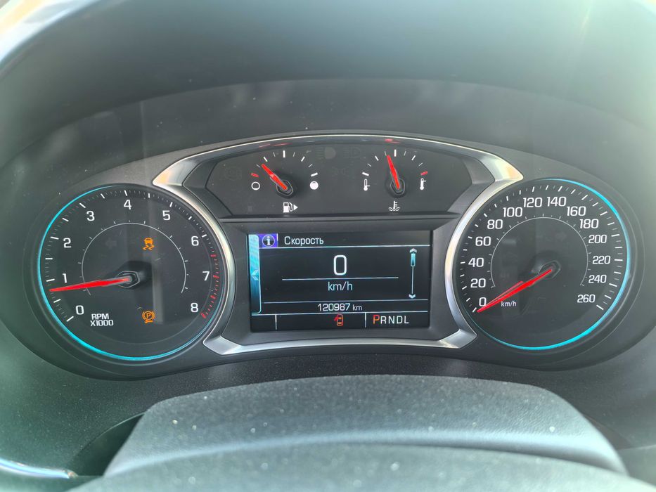 Chevralet malibu2. 2018y 2.4l