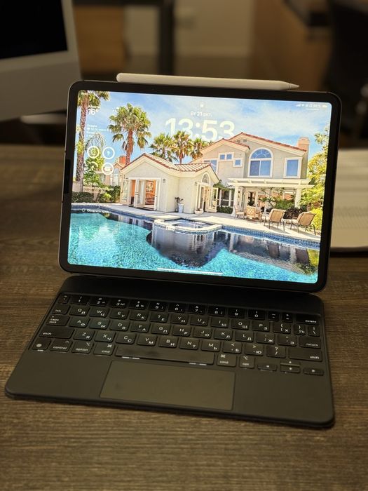 Ipad Pro 11 M1 128GB + SIM + клавиатура+ pencil