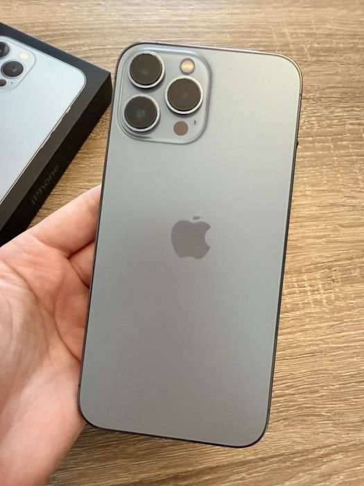 iPhone 13 Pro Max – 128 GB – Albastru – Impecabil