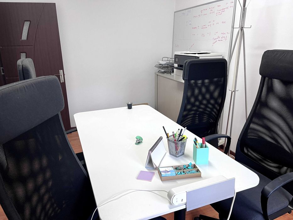 birou IKEA reglabil 160*80 Bekant