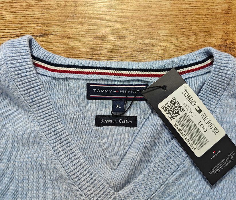 Tommy Hilfiger Оригинален мъжки памучен пуловер размер XL  НОВО