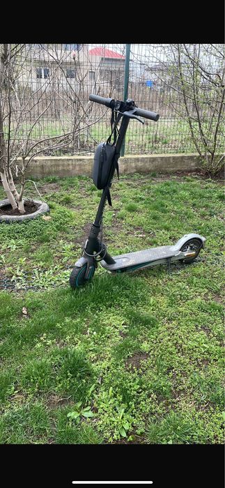 Trotineta electroca MI1