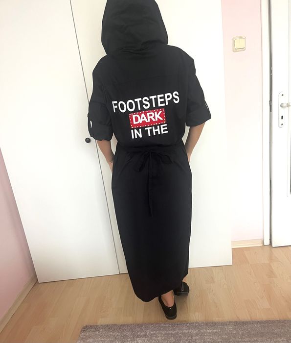 Черна рокля тип риза с камъчета, размер L