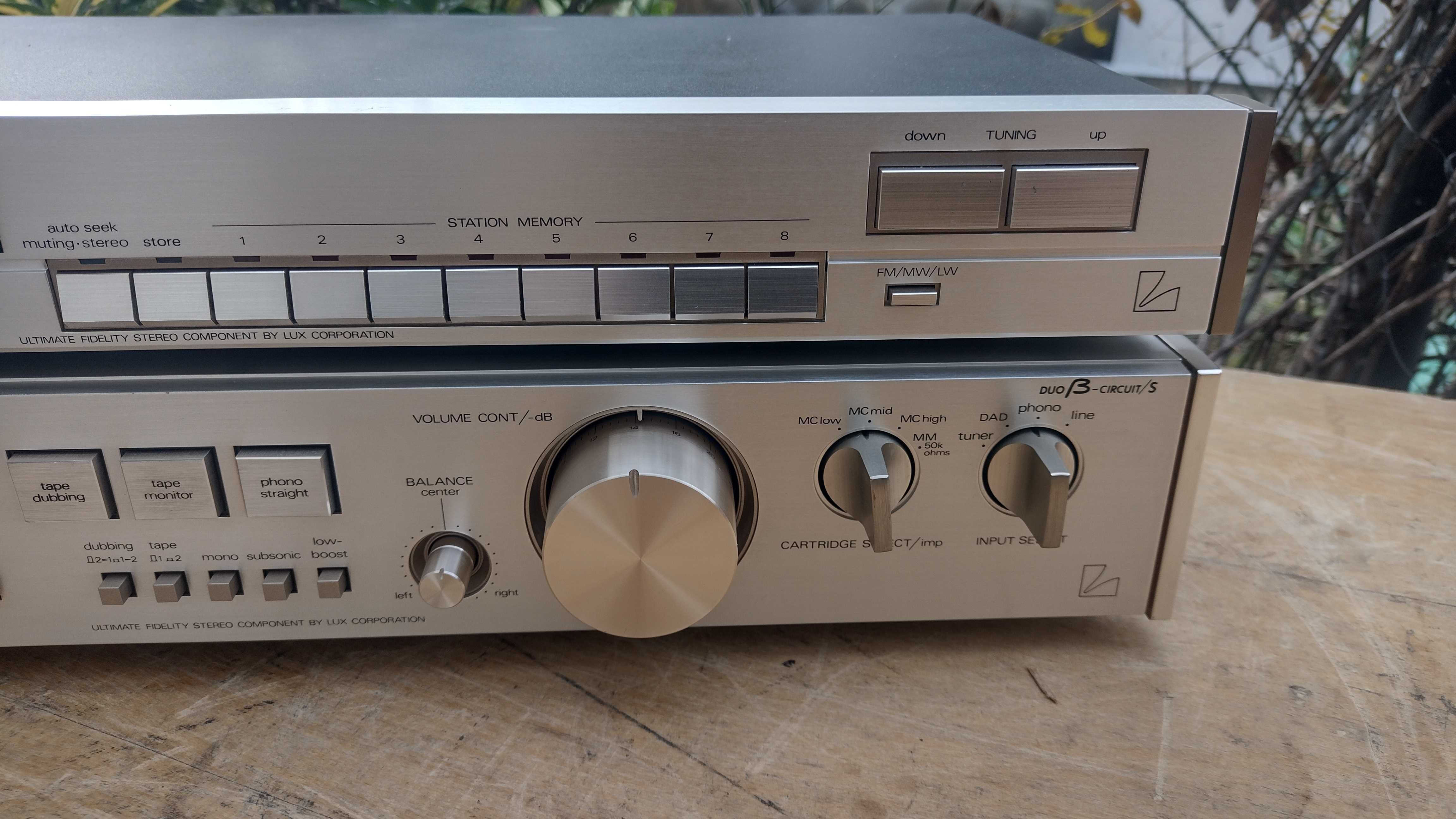 Luxman C-02 Pre-Amplifier и Luxman Tuner T-404L