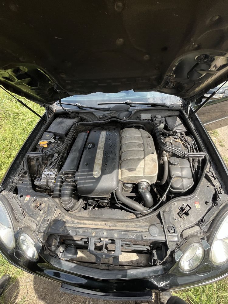 Мерцедес w211 e270цди на части