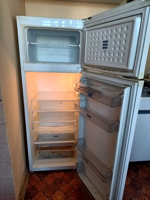 Хладилник Whirpool