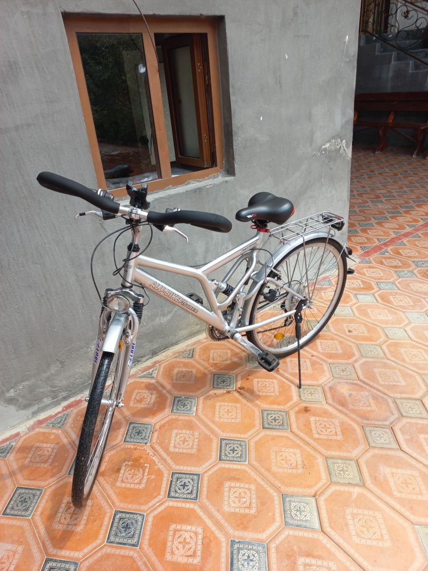 Germaniski velosiped sirochna sotiladi