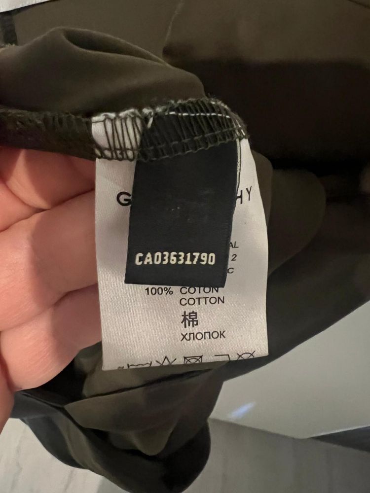 GIVENCHI оригинална дамска блуза size S