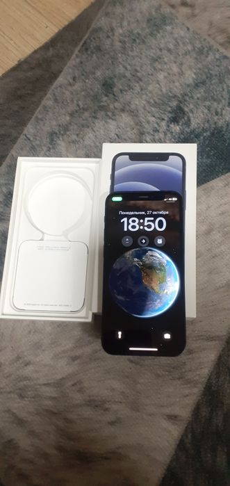 Продам iPhone 12 Mini в хорошем состоянии не скрывался