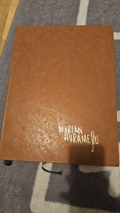 Cum ma vezi și cum te vad. . 101 Portrete de Marian Avramescu , 2004