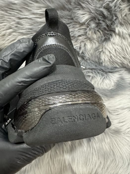 37-44 Balenciaga Triple S Black