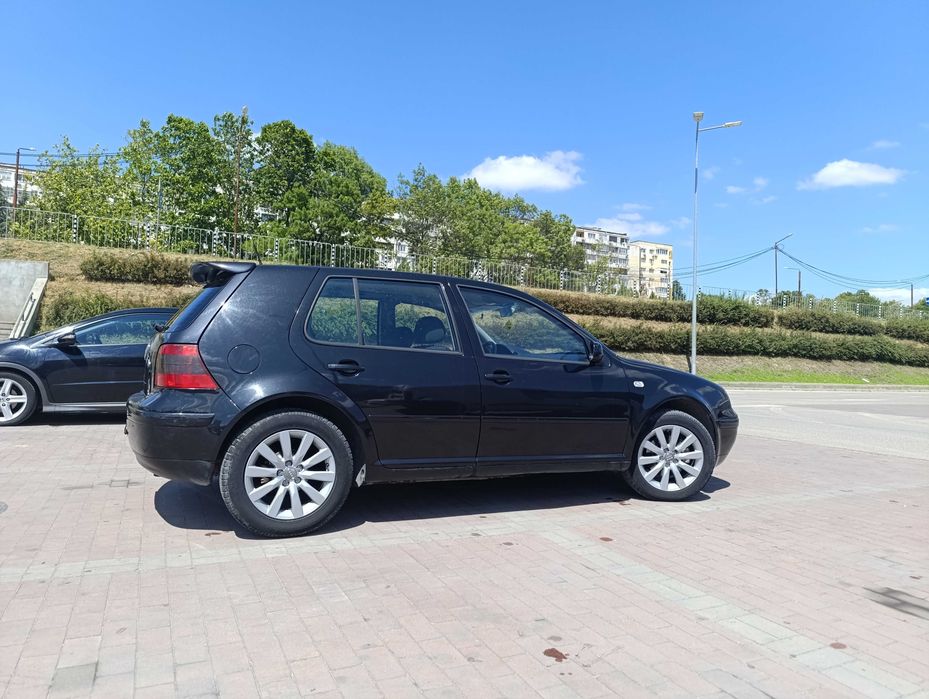 Автомобил Golf 4
