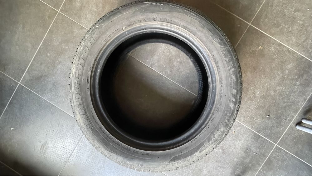 Anvelope Vara Bridgestone Dueler 235/55 R17 99V