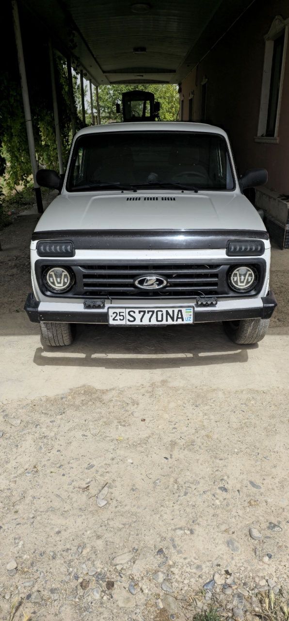 Niva pikap holati yaxshi