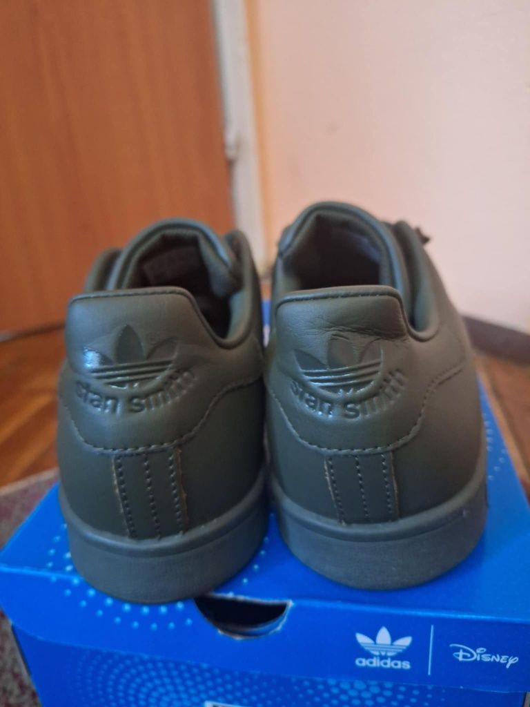 adidas-маратонки STAN SITH