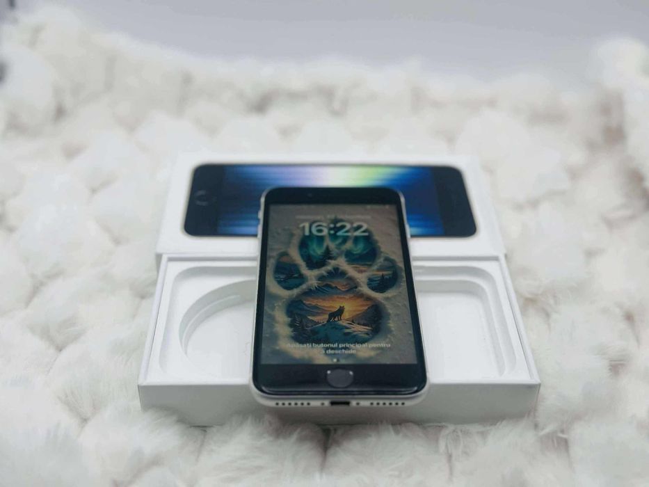 Vand / Schimb IPhone SE 2020