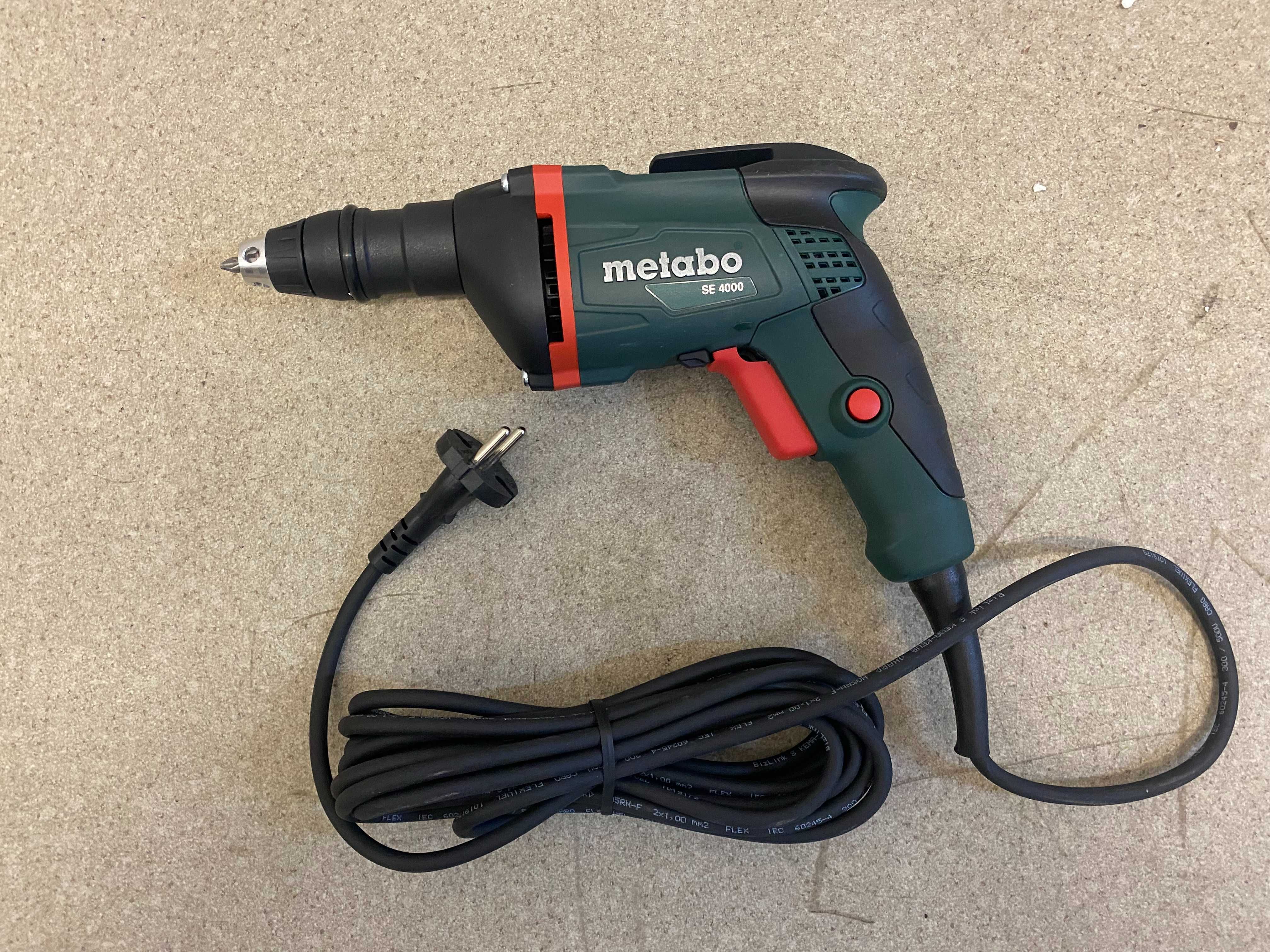 620045	Винтоверт ел. за гипсокартон 600W 4000об/мин METABO SE 4000