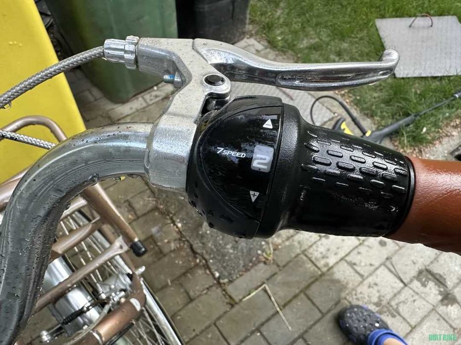 Vand Bicicleta Dama de Oras Romet Luiza Lux 26 M/18 Bej 2023 (NOU)