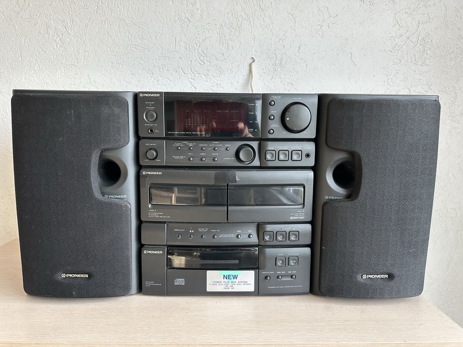 Pioneer радио-уредба