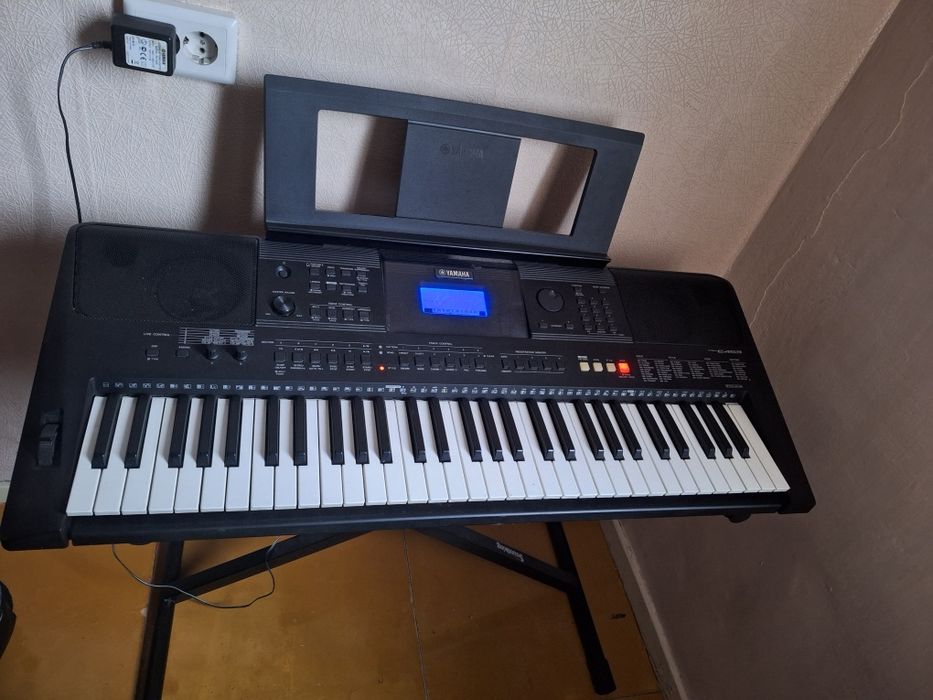 Сдам в аренду Синтезатор