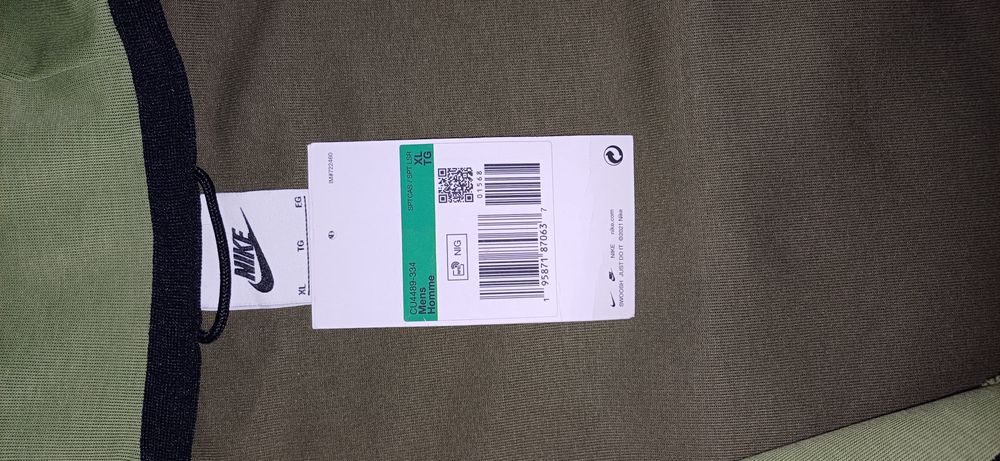 Nike - Tech Fleece - Olive Green