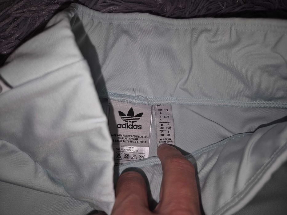 Pantaloni scurți xs damă Adidas