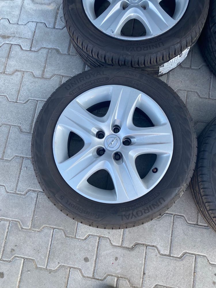 Jante structurate Opel Astra H R16 5x110
