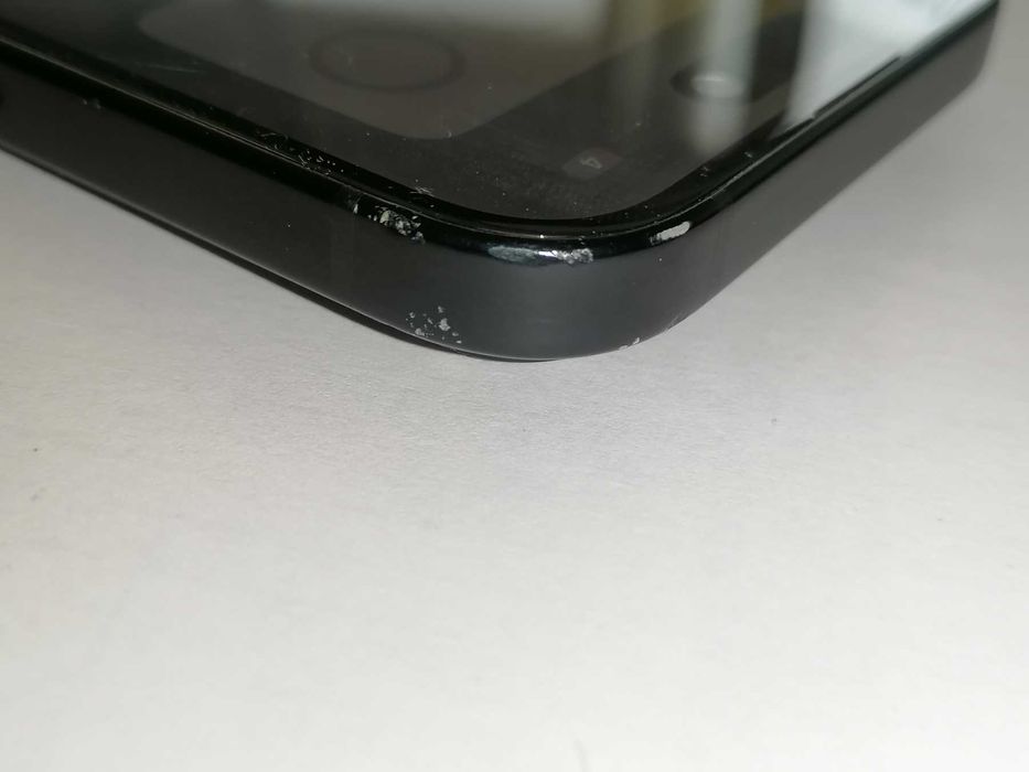 Мобилен телефон Apple Iphone 15 128GB 92%