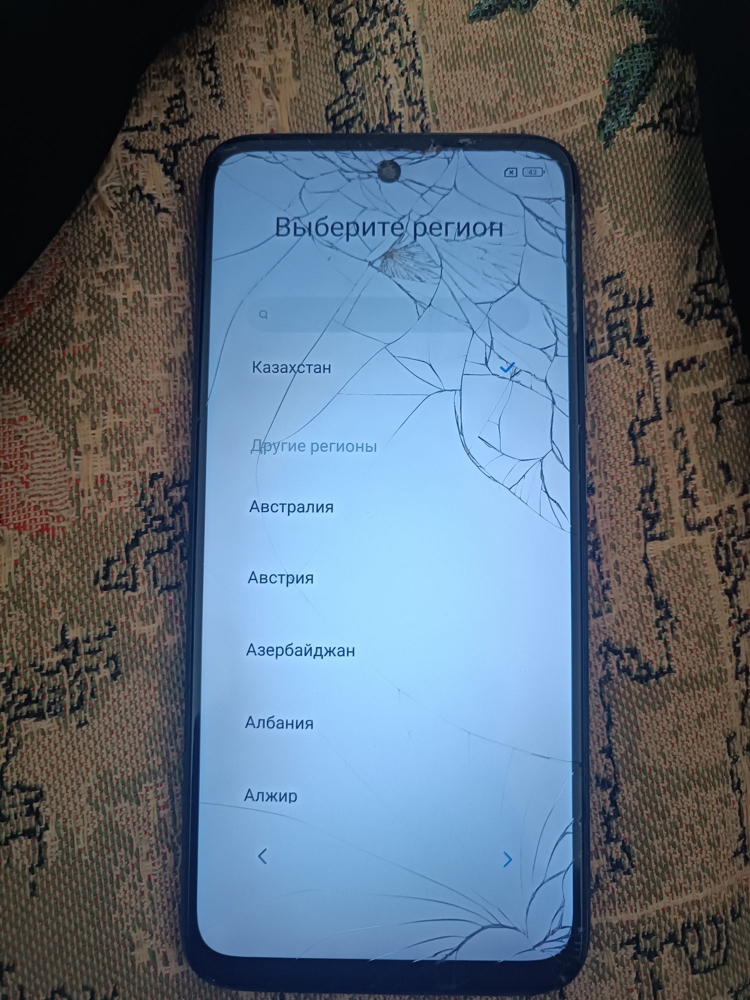 Продаю смарт фон режим 10