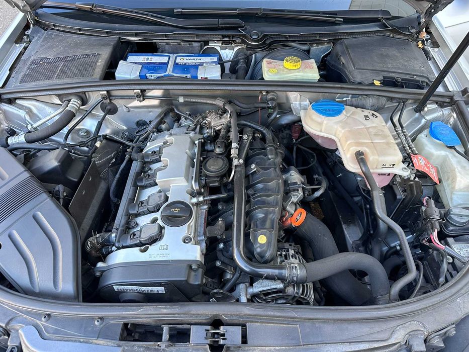 AUDI A4 Sedan 2005 • 2.0 T Quattro