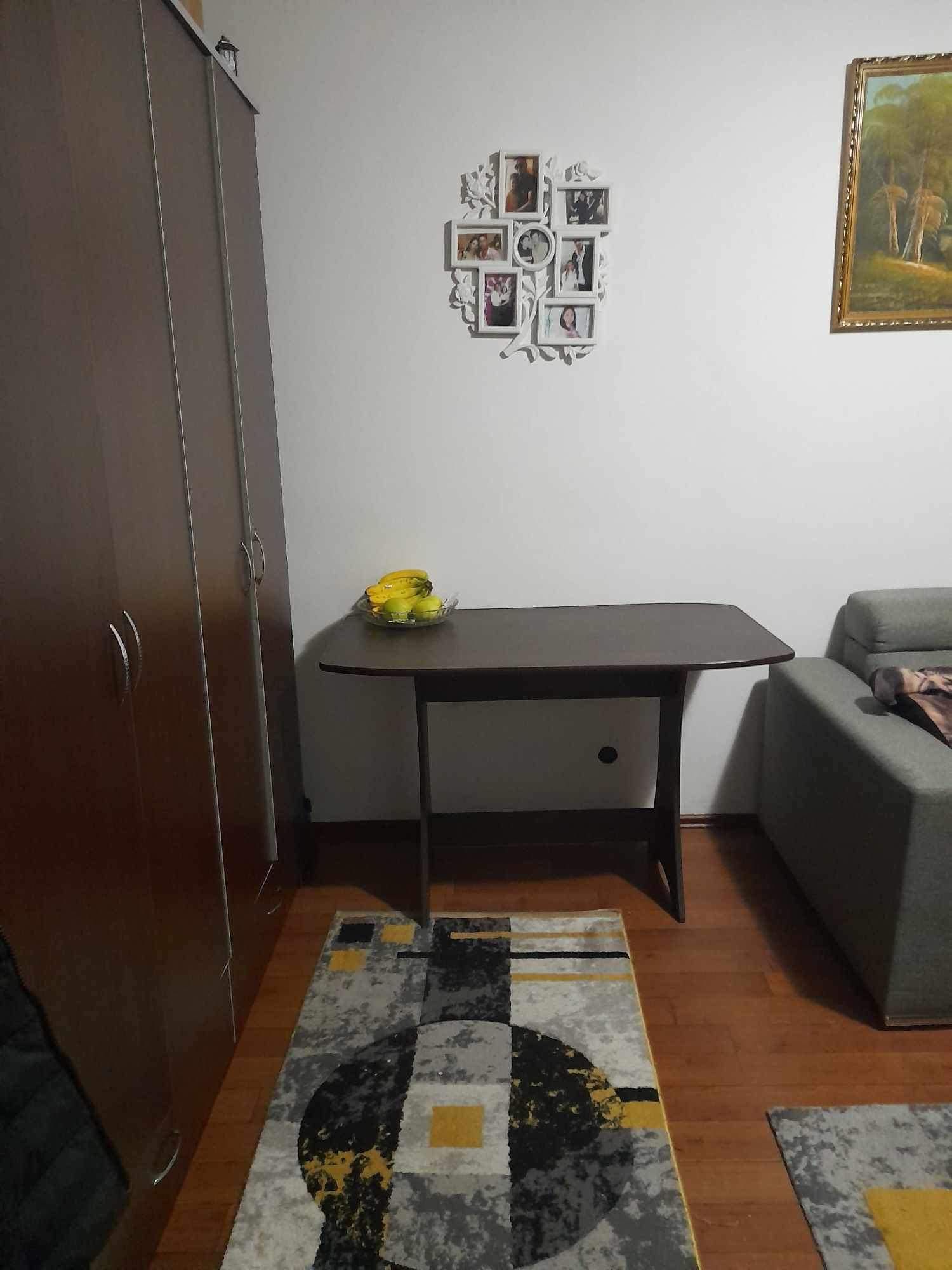 Vind Apartament cu 2 camere Confort 2