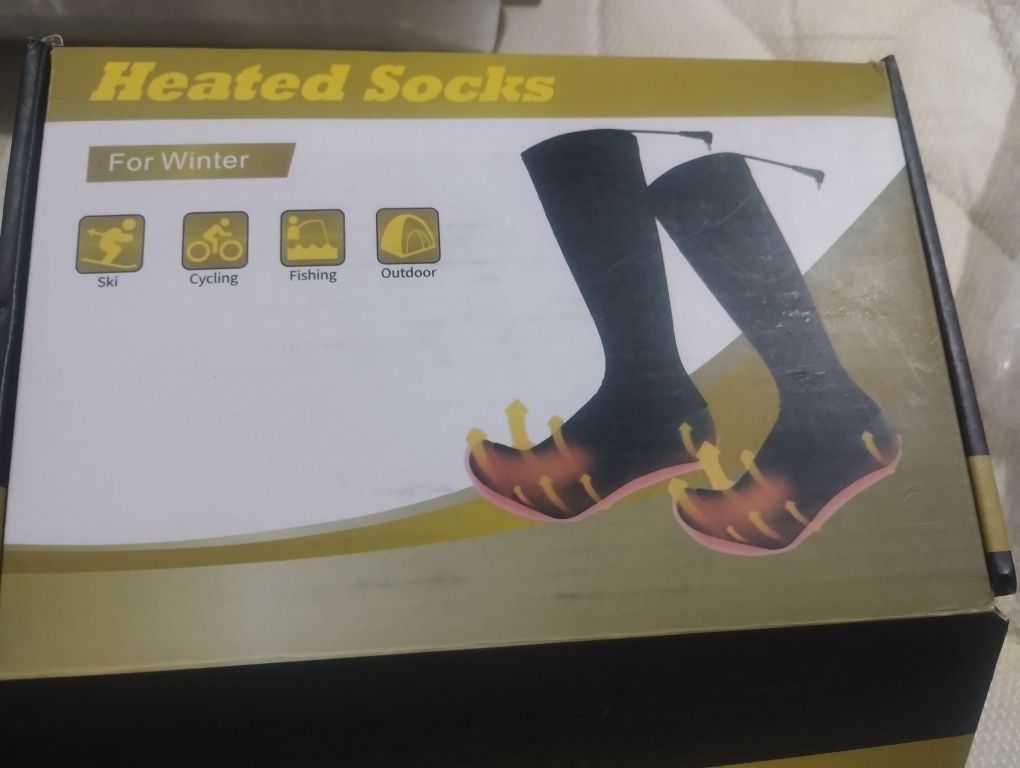 Нови електрически дрехи чорапи елеци ръкавици якета