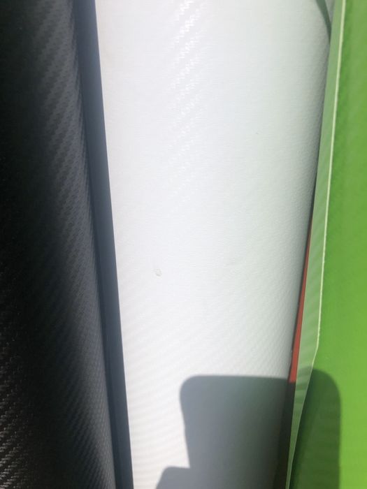 folie auto Carbon 3D negru ,argintiu ,alb , Bleomarin , rosu , gri roz