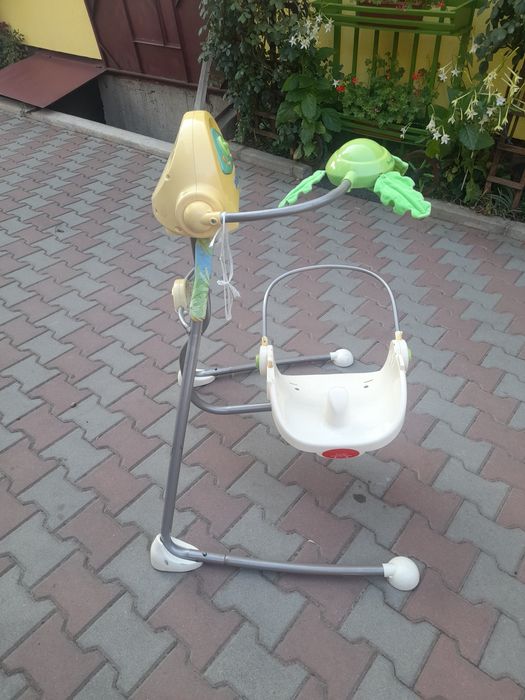 Leagăn pentru copii