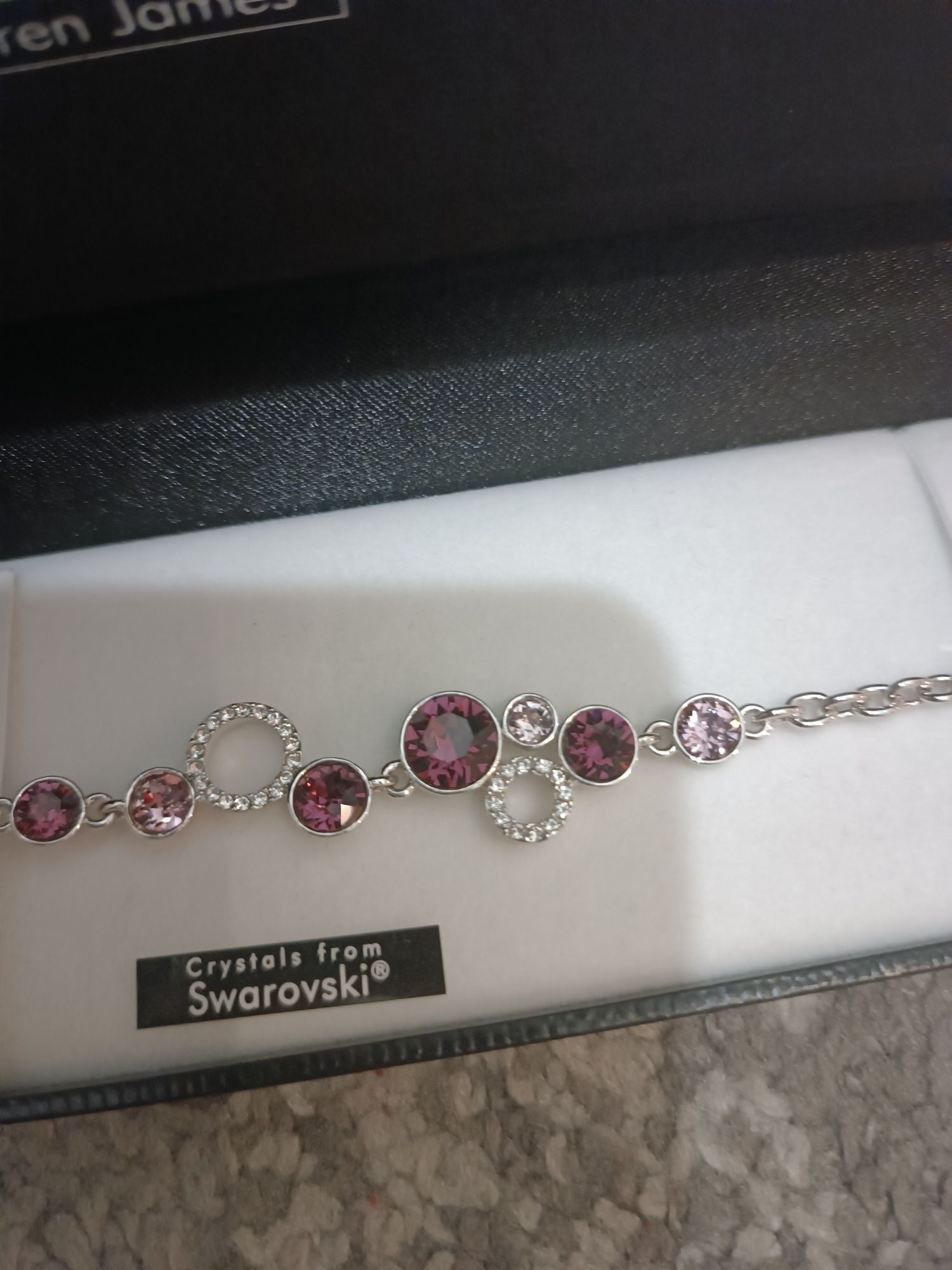 Гривна с кристали SWAROVSKI