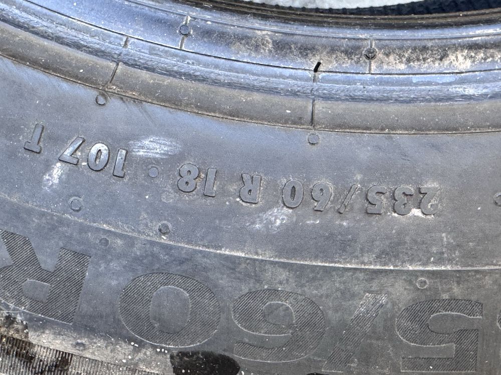 235/60/R18 Continental Vicing Contact7 4бр зимни dot3918