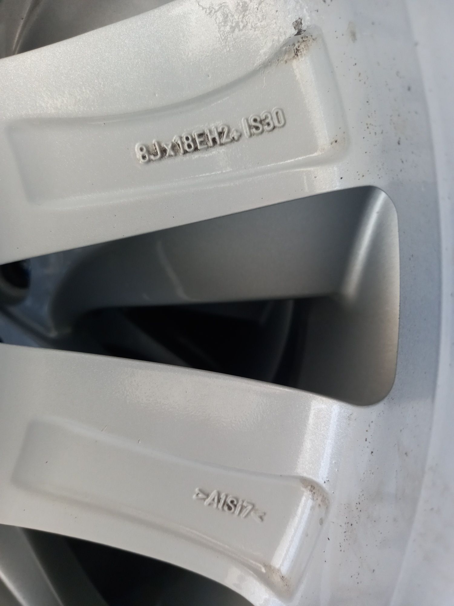 Джанти с гуми за Bmw F10/F11