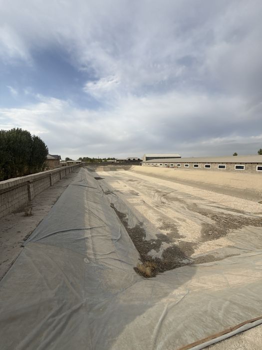 Sergeli Layle Maxallada 50 sotix yer sotiladi 3 tarafi kocha jiloy xuj