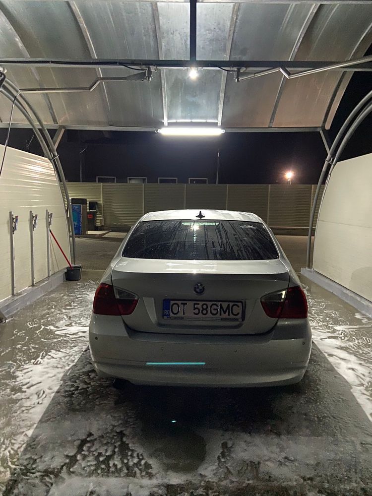 Vând Bmw e90 2.0d