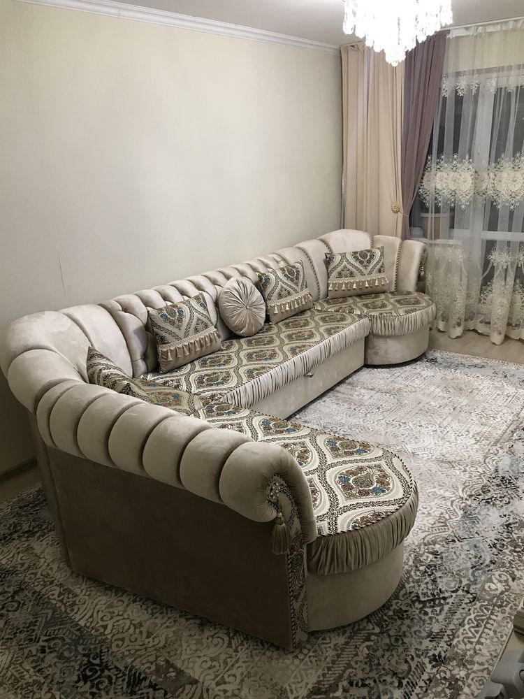 Продам угловой диван