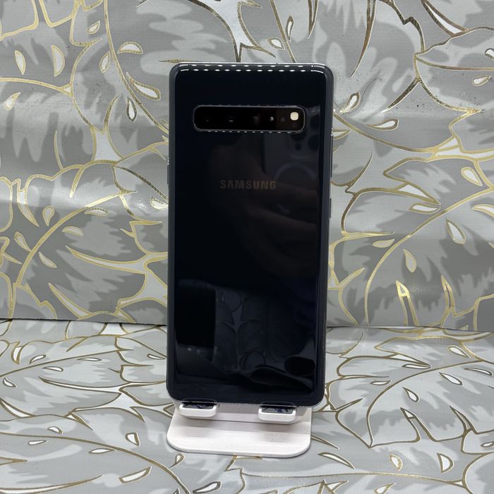 Samsung S10 5g sotiladi dastavka bor