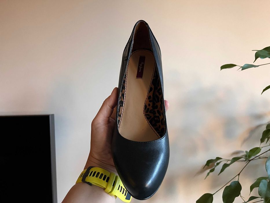 Обувки на ток черни Pepe Jeans естествена кожа,