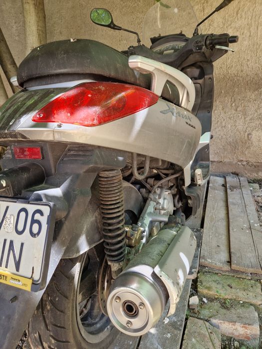 Yamaha Xmax 250 scuter