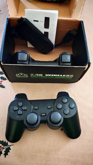 Конзола за игри / Флашка + 2 Джойстика