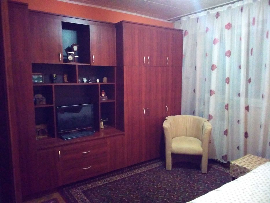 Vand mobila dormitor