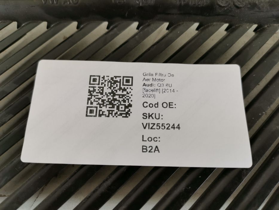 Ауди Q3 / Audi Q3 [ - ] Оригинален въздушен филтърен панел за двигател